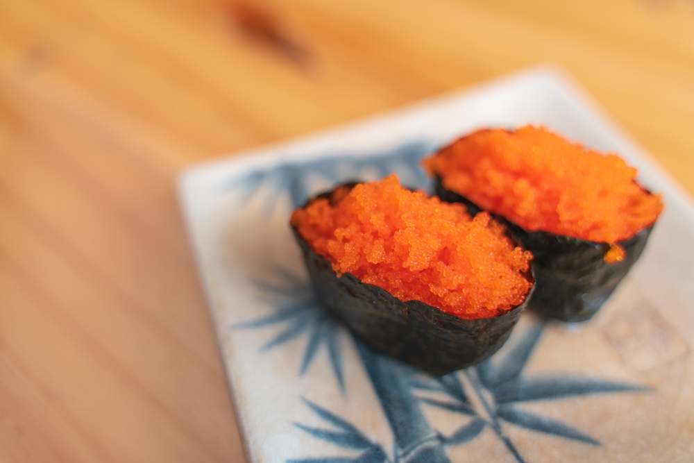 Close-up,Of,Two,Pieces,Of,Tobiko,Sushi,(flying,Fish,Roe)