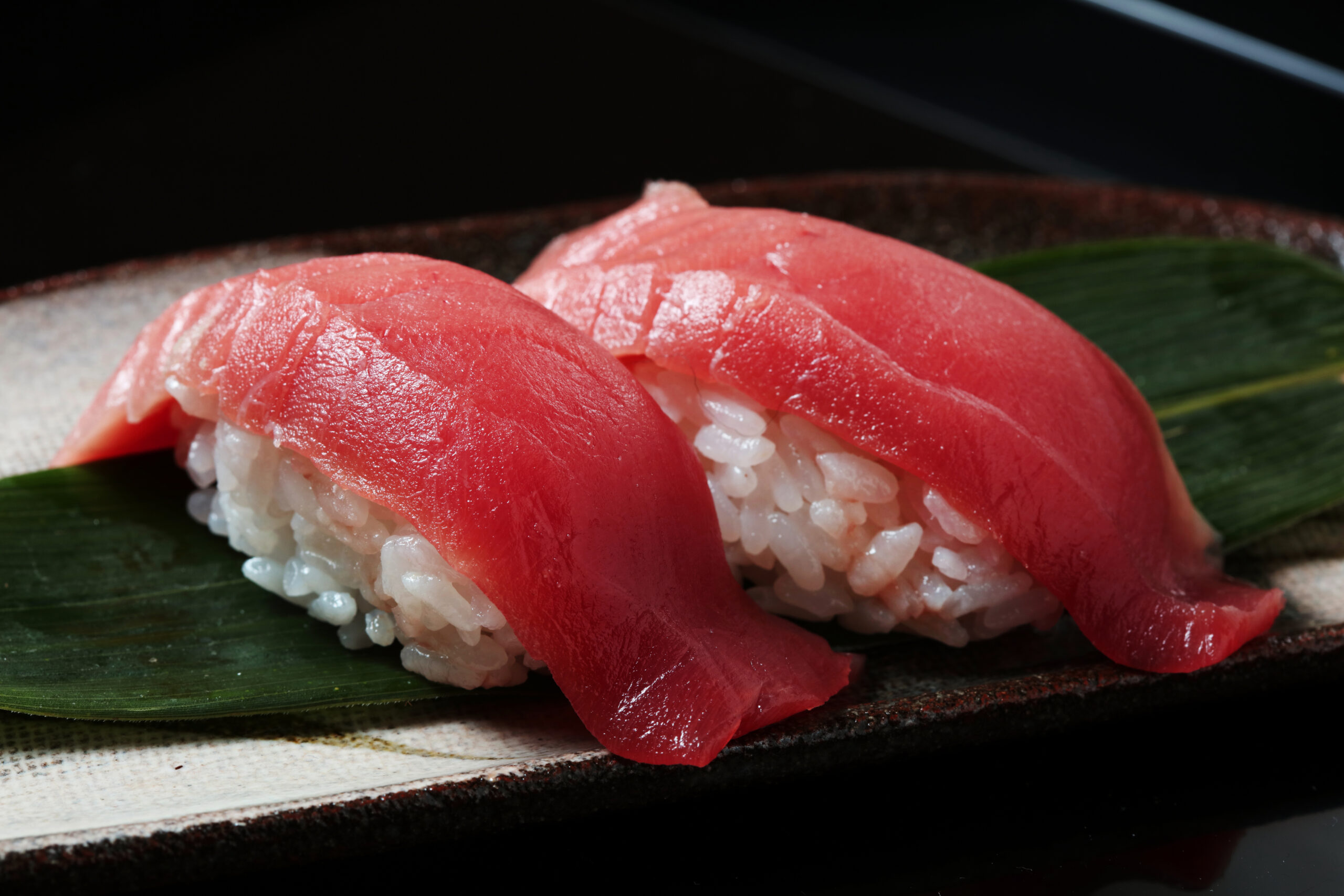 Two,Sushi,Of,Raw,Tuna/sushi,Tuna